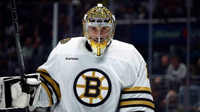 Klub tlačí, agent zuří. Hvězda Bruins na scestí, ve hře i výměna