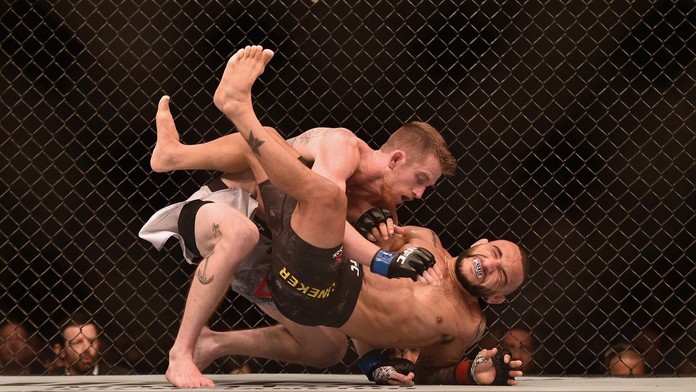 To byla řežba! Podívejte se na to nejlepší z UFC na Floridě