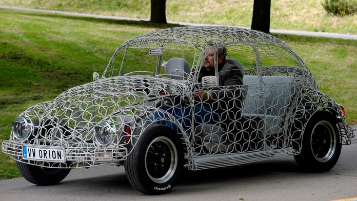 TO MUSÍTE VIDĚT: Letní verze Volkswagenu Brouk nepotřebuje klimatizaci!