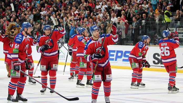 Finále KHL je tady! Kdy a za kolik můžete přijít fandit pražskému Lvu?