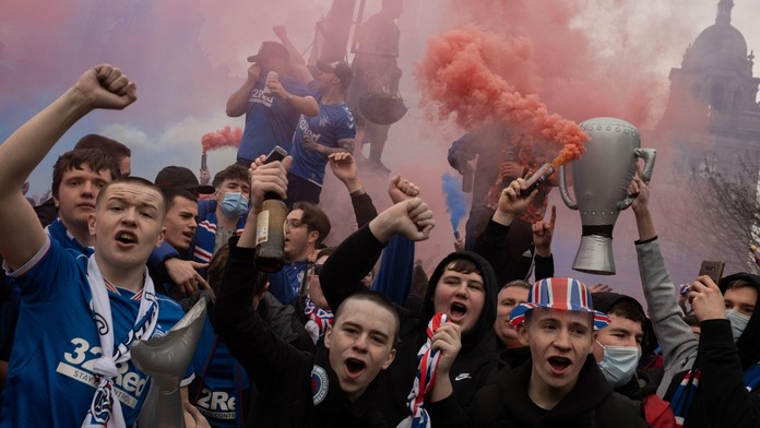 Hrůzný čin! Fanouška Celticu údajně podřízli příznivci Rangers