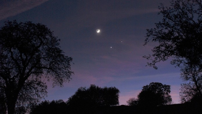 Setkání Jupiteru a Venuše s Měsícem