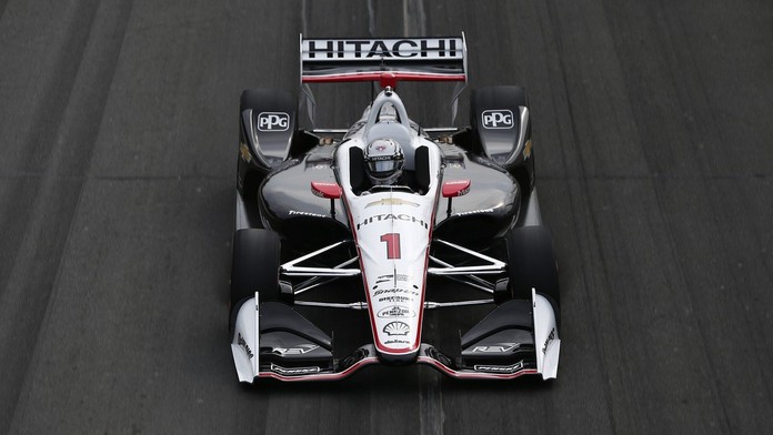 Domácím hvězdám vypálil rybník Newgarden. Jezdce potrápil déšť