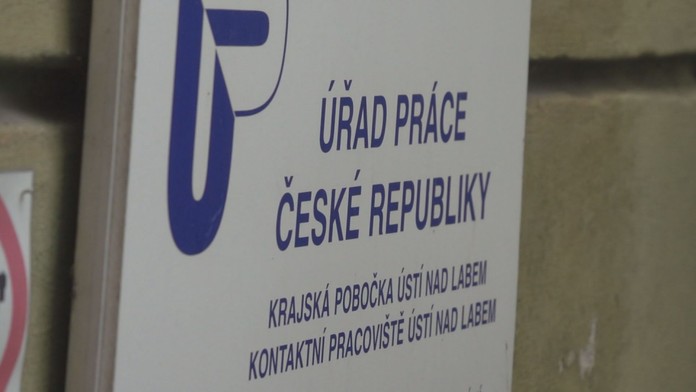 Nezaměstnanost v srpnu klesla. V Česku je nejnižší ze všech zemí EU