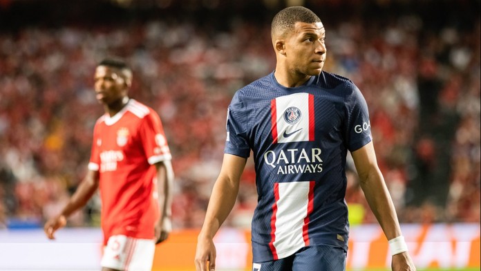 Už ho mají plné zuby. Mbappé má v PSG stále horší pozici, stojí za ním jen pár hráčů