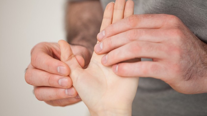 Jednoduchý test s palcem může odhalit, zda trpíte závažnou nemocí