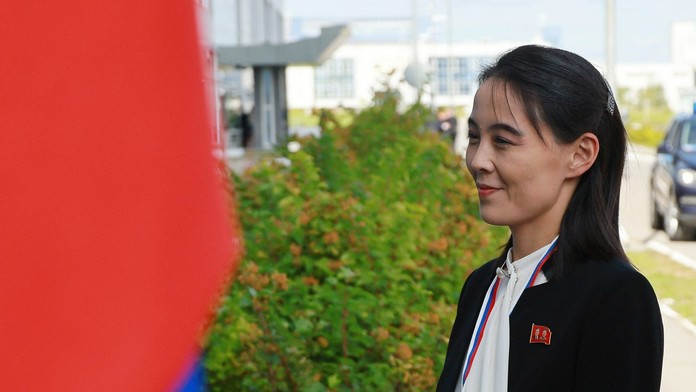 Severní Korea má problém. Šíří se nelichotivé video Kimovy sestry