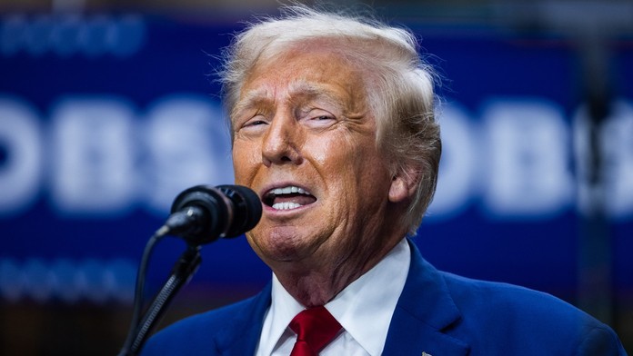 Trump zneužil další celebritu! Zveřejnil upravené snímky se zpěvačkou Taylor Swift