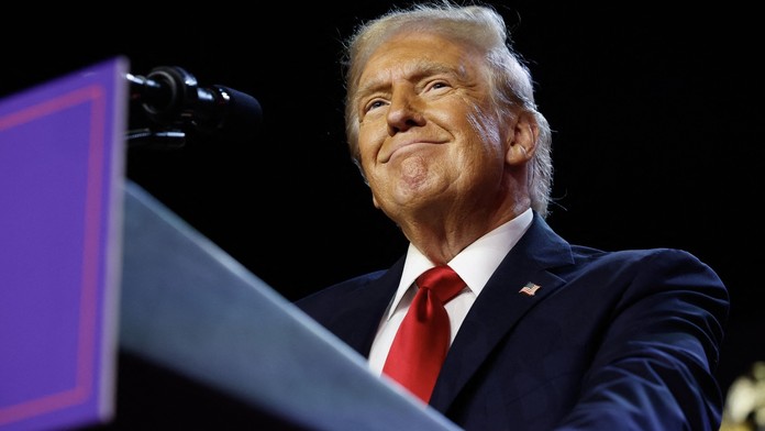 Trumpova fantazie nezná mezí. Chtěl by se stát papežem