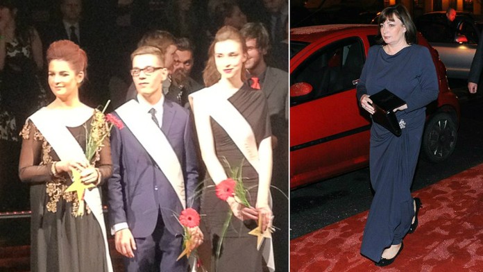 Velký den Kate Zemanové! Maminka Ivana na maturitní ples dorazila, co otec? GALERIE