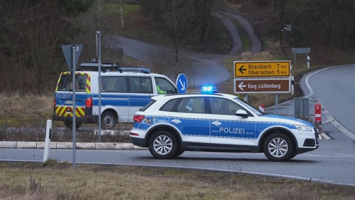Zázrak! Chlapečka hledali osm dní. Našli ho živého v kanále