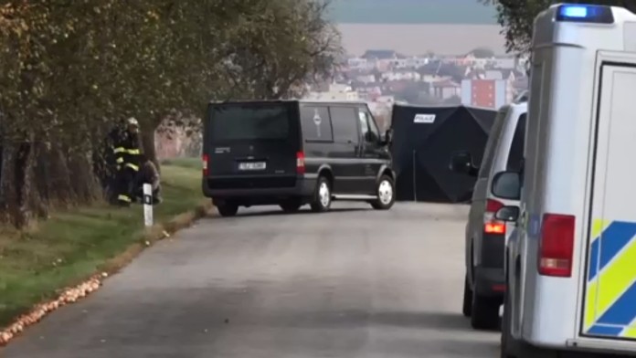 Tragédie u Vlašimi má dohru. Zemřelo i jedno ze zraněných dětí