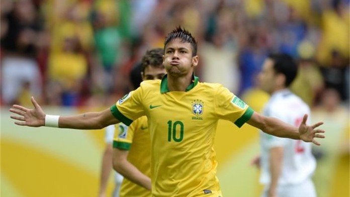Takhle střílí NEYMAR! Brazilská superstar málem rozervala síť