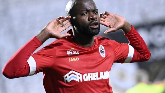 Trucoval o přestup v dresu rivala, nyní bude hráč hostovat na Slovensku