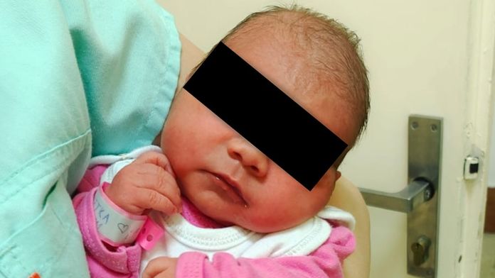 Brněnská porodnice má nový přírůstek. Do babyboxu někdo odložil holčičku