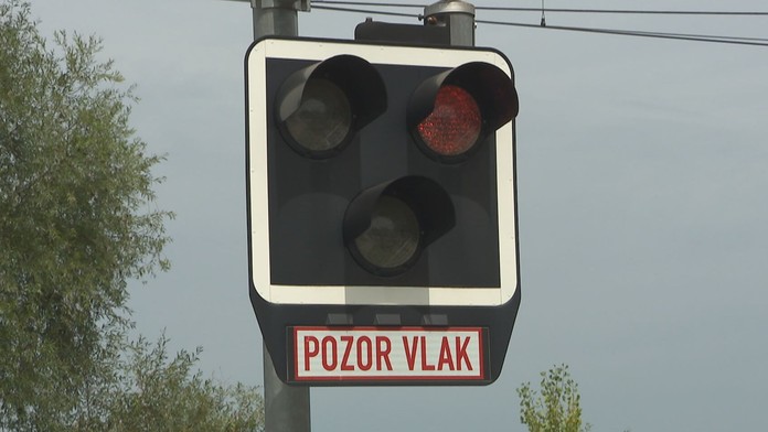 Pozor vlak