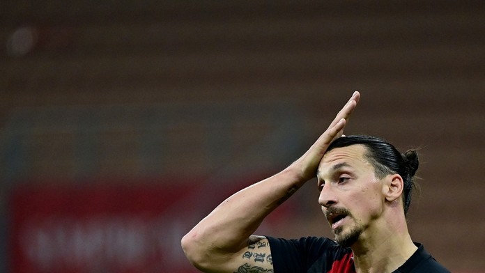 Zlatan si proti Manchesteru nezahraje, zranění ho vyřadilo ze hry