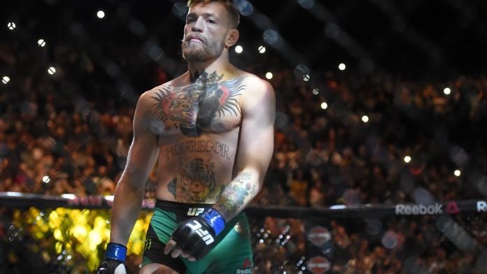 Mcgregor Na Roztrhani U Sousedu Mu Nabizeji 3 Miliony Dolaru Tn Cz