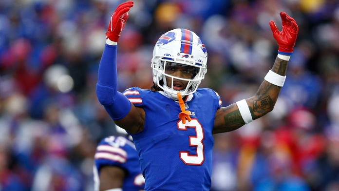 Hráč NFL už je po zástavě srdce vzhůru. Lékařů se zeptal, jak zápas skončil