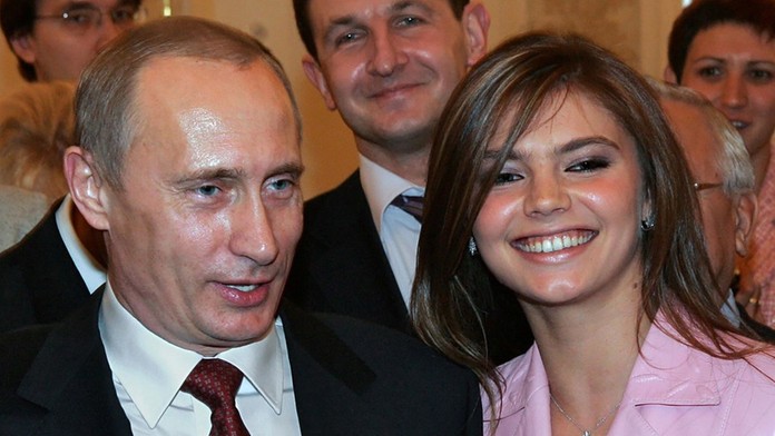 Putin má mít dalšího potomka. Jeho milenka je prý těhotná