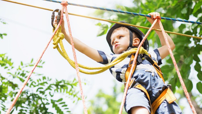 Vážné zranění v lanovém centru! Pro chlapce (8) letěl vrtulník