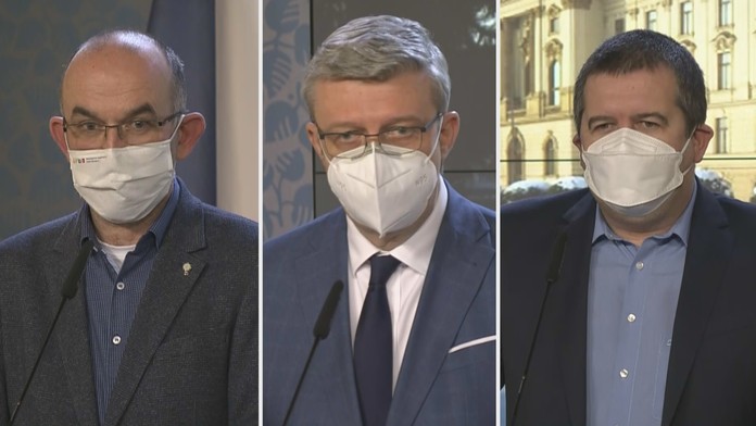 "Co chtěli vlastně říct?" Opozice po oznámení opatření tepe vládu