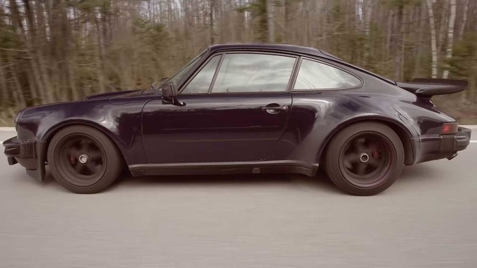 40 let staré Porsche 911 Turbo! Uhodnete, kolik má najeto?