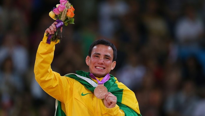 Brazilský judista si při sprchování rozbil olympijskou medaili
