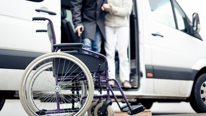 Dobrá zpráva pro autisty: Stát jim přizná nárok na příspěvek na auto