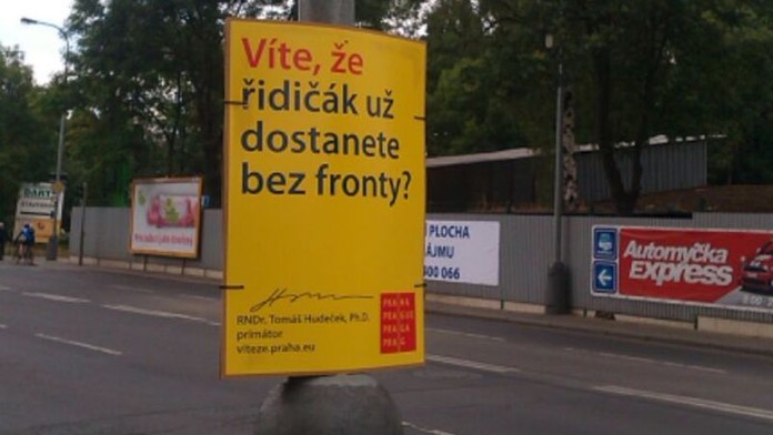 Opozice kritizuje Hudečka: Za peníze Prahy si dělá kampaň!