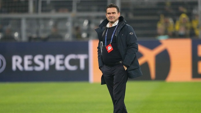 Ajax propustil legendu. Bývalý hráč Barcelony měl obtěžovat kolegyně