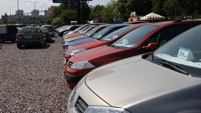 AAA Auto se kvůli ztrátě stahuje z Polska