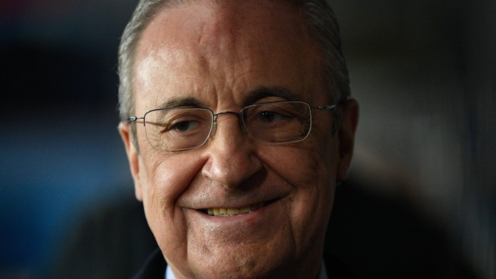Vždyť mu je 38! Vysmál se prezident Realu možné akvizici Ronalda
