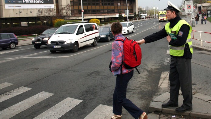 Chodec versus auto: Jak získat odškodné, když vás srazí na ulici?