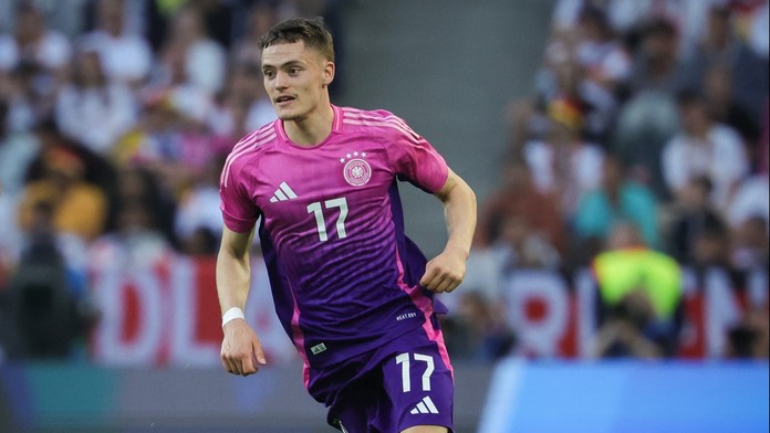 Bílý balet chystá přestupovou bombu. Láká šampiona z Leverkusenu