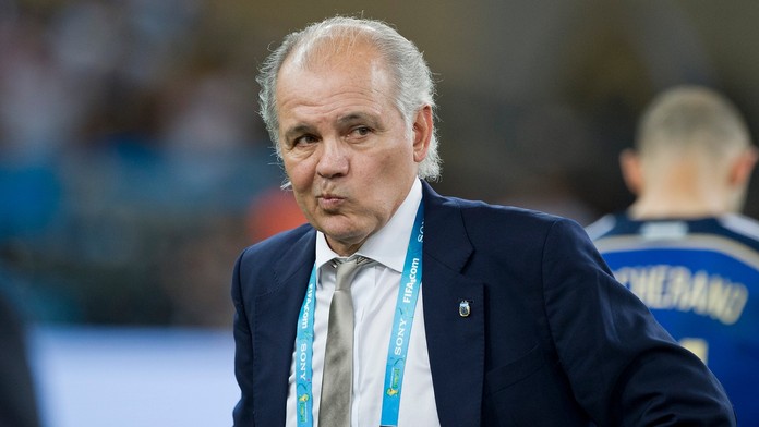 Argentina pláče nad další ztrátou. Zemřel trenér vicemistrů světa