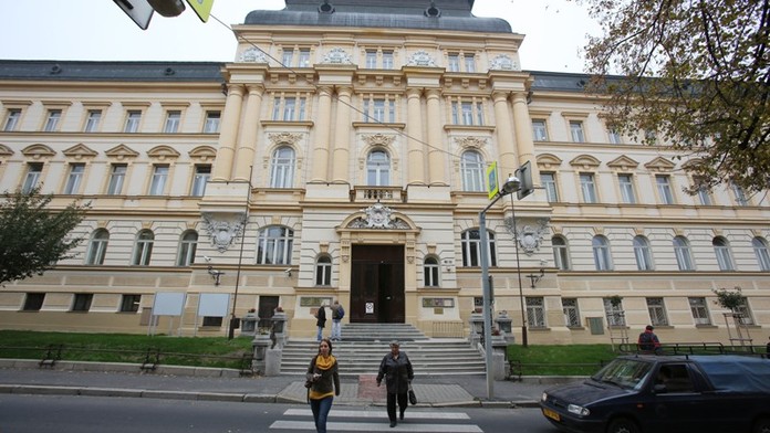Otec pěti dětí se upálil, protože měl jít do vězení