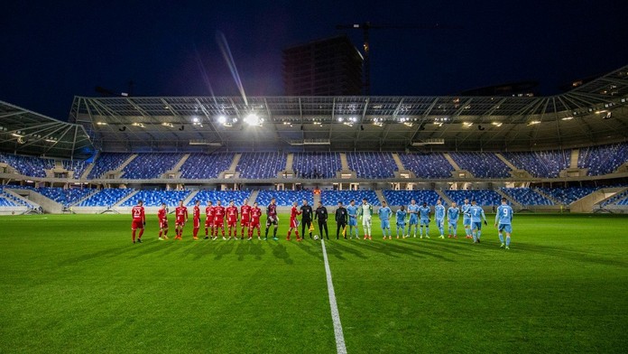 Olomouc pokazila Slovanu oslavy, na nový stadion nepřišli diváci