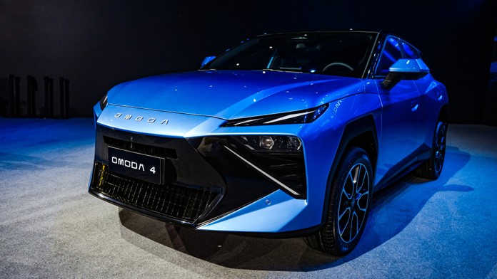 Omoda 4