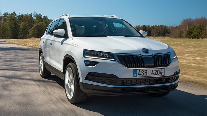 Škoda Karoq (zatím) nebude pod půl milionu! Ale už byla v akci...