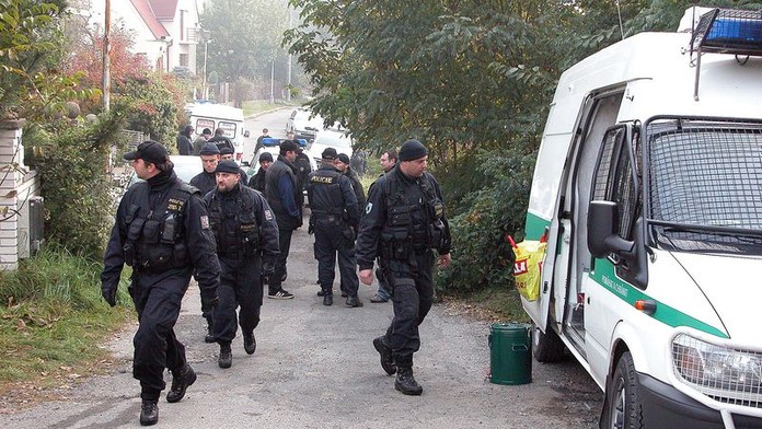 Po muži pátrali záchranáři, policisté i strážci národního parku