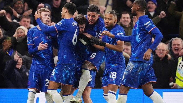 Chelsea otočila londýnské derby. Za hosty nastoupili Souček i Coufal