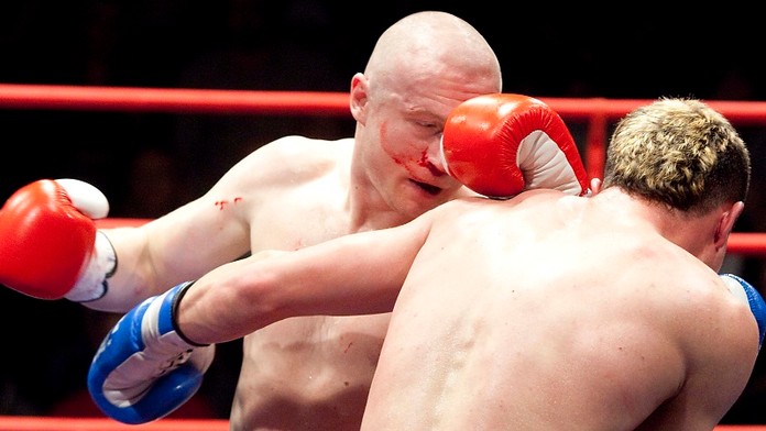 Boxer Konečný je mistrem světa! Zápas s Larbim ukončil před limitem
