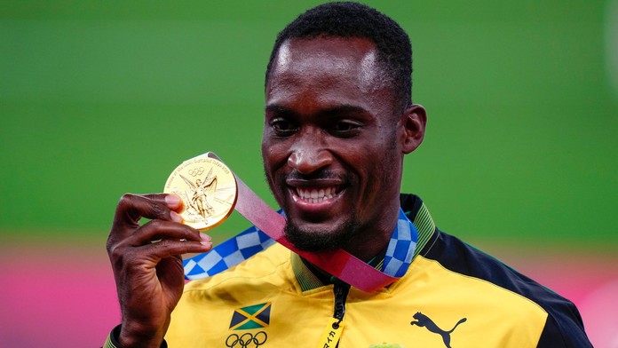 Pohádka z Tokia. Sprinter má zlato díky ženě, jež porušila pravidla