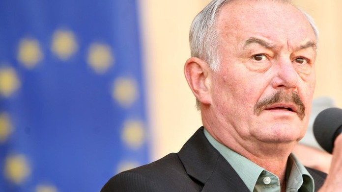Sobotka: Prvopočátek ústavní krize vyvolal Paroubek a komunisté