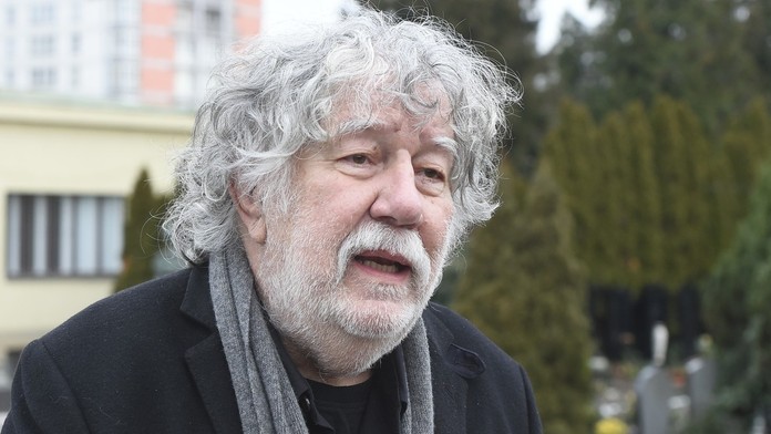 Zdeňka Trošku sužuje vzácný druh bakterie. Fanouškům poslal dojemný vzkaz