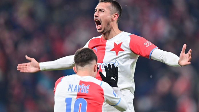 Slavia ovládla ligové derby a je zpátky v čele. Uspěla i Mladá Boleslav
