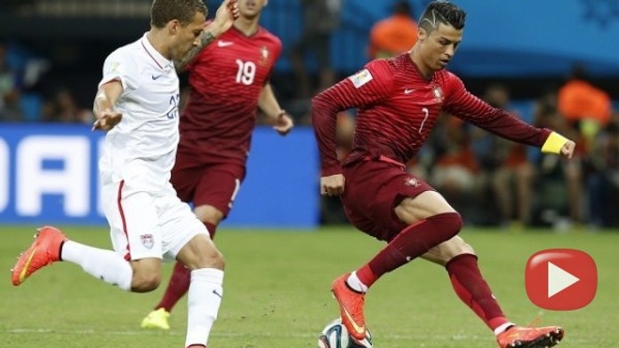 VIDEO: Všechny si povodím! Jak si Ronaldo pohrál s Američany