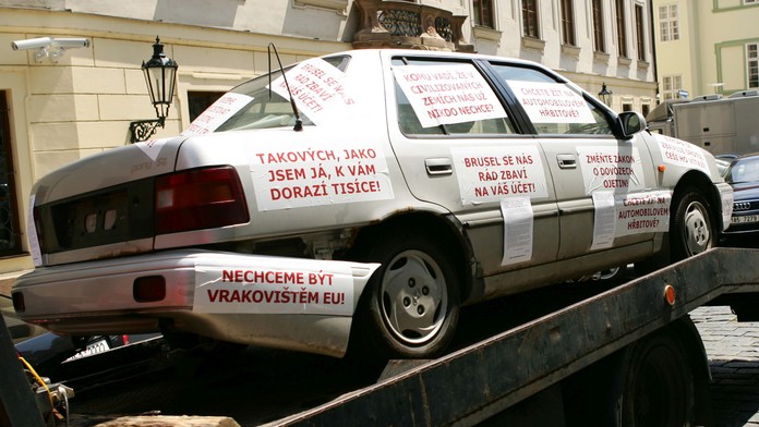 Plánujete dovoz automobilu z ciziny? Dávejte pozor na tato rizika