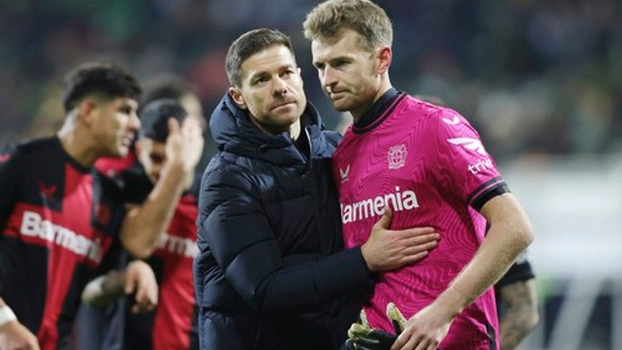Hrádecký: Alonso má svolení odejít z Leverkusenu, nikdo by se na něj nezlobil